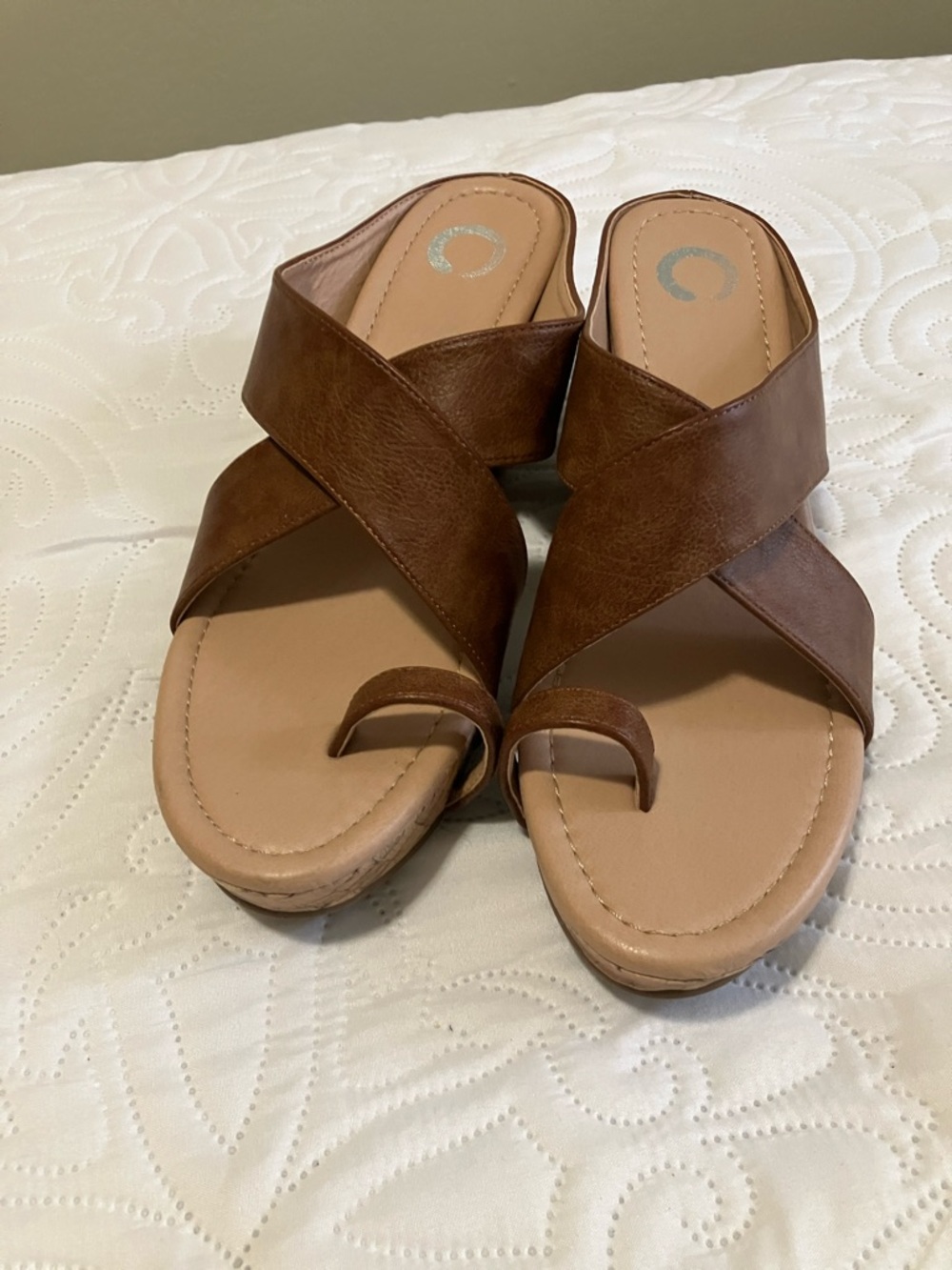 Journee Rayna wedge sandals